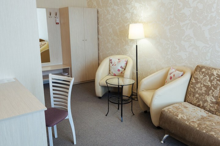 Room 16 of 56