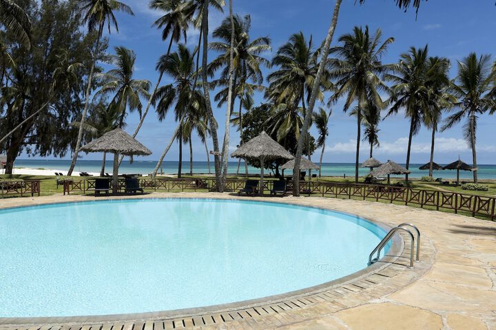 Pool Hotel
