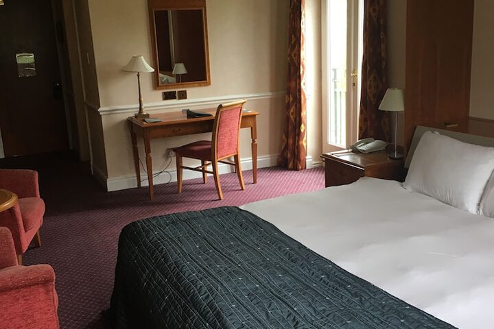 Room 8 of 58