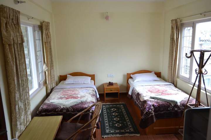 Room 5 of 35