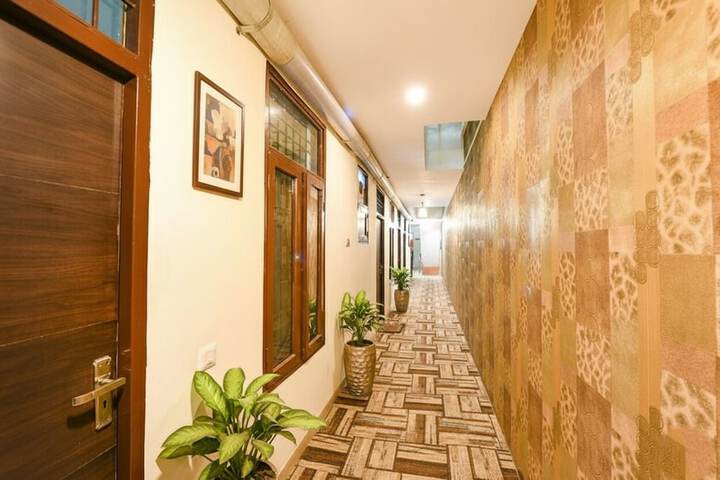 Hotel Interior 7 of 25