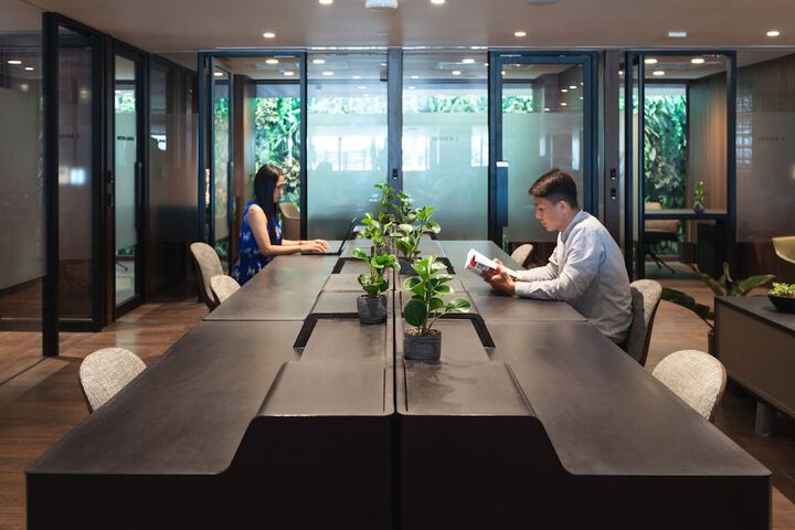 Business Center 51 of 56