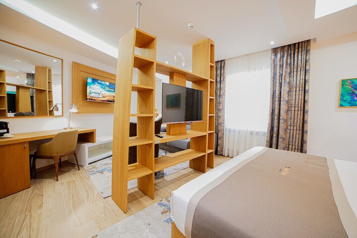 Room 25 of 56