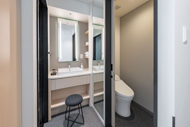 Room 40 of 67