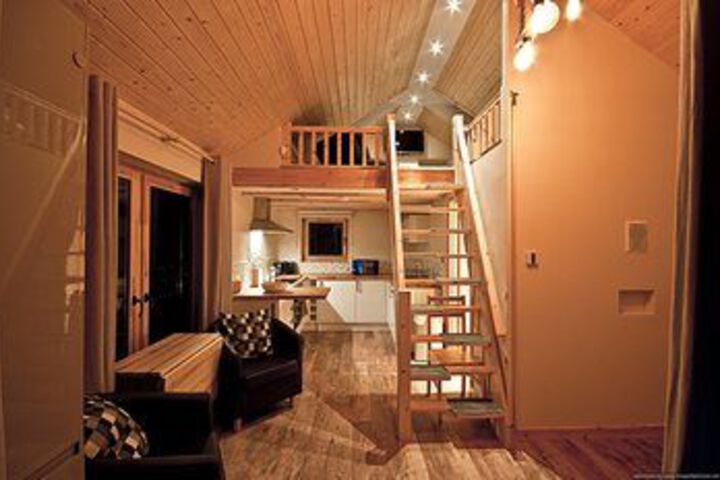 Room 14 of 30