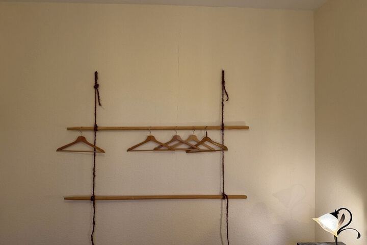 Room 28 of 28