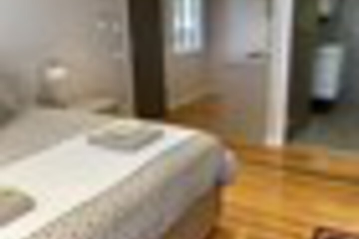 Room 35 of 123