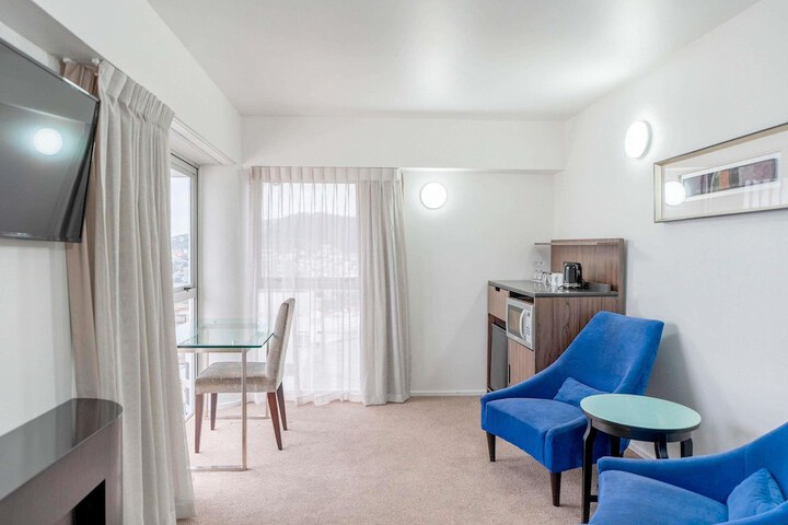 Room 22 of 48