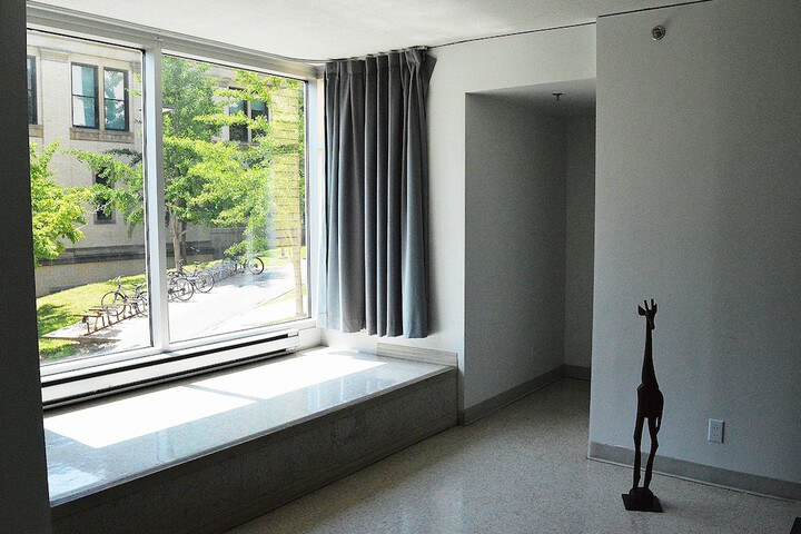 Room 8 of 42