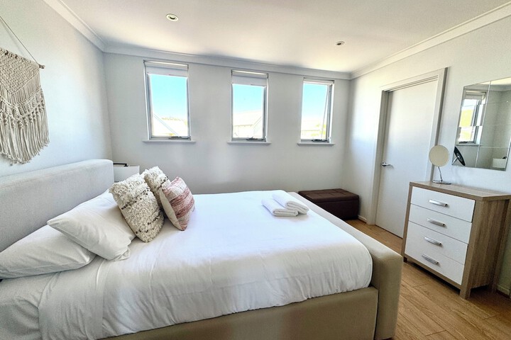 Room 36 of 178