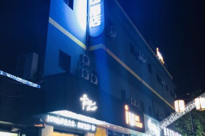 Hotel 5 of 34