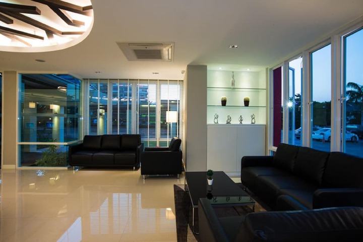 Guest Lobby
