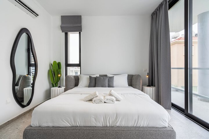 Room 17 of 116