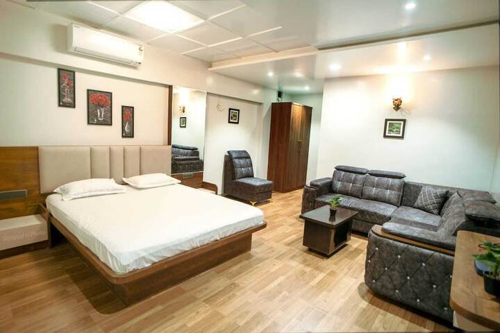 Room 13 of 29