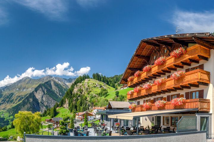 Hotel Kronhof in Moso in Passiria