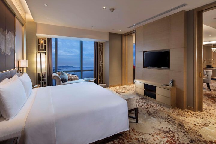 Room 40 of 96