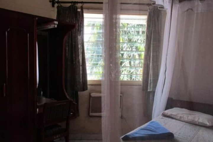 Room 3 of 17