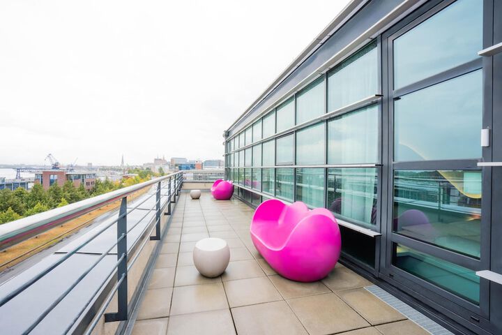 Terrace/Patio 43 of 44