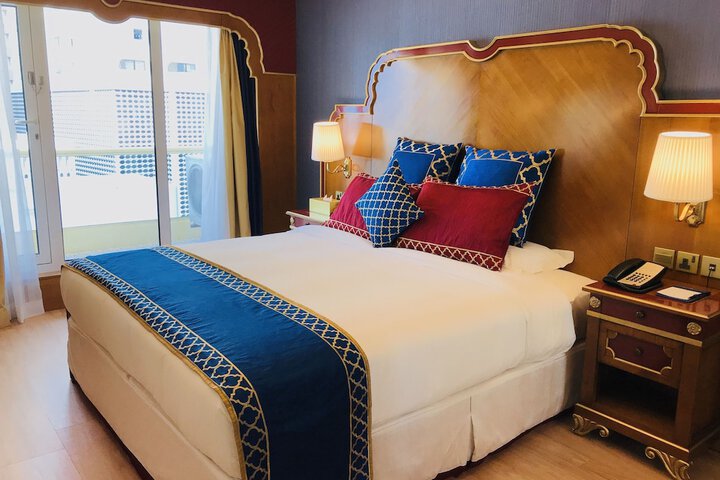 Room 40 of 74