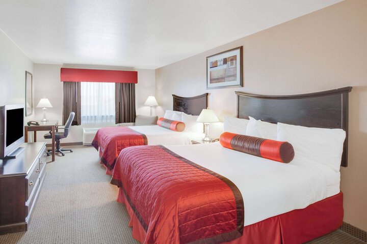Room 4 of 21