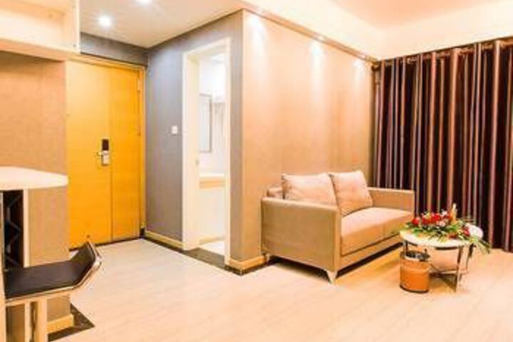 Room 7 of 7