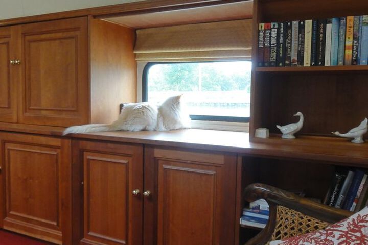 Hotel Interior 25 of 30