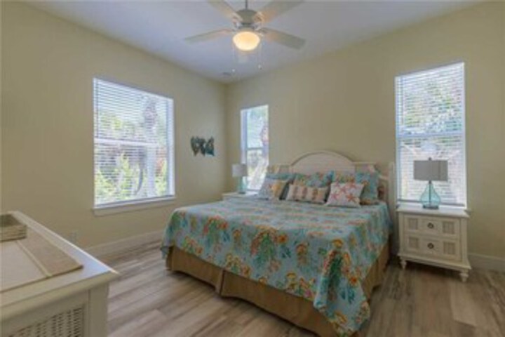 Room 18 of 23