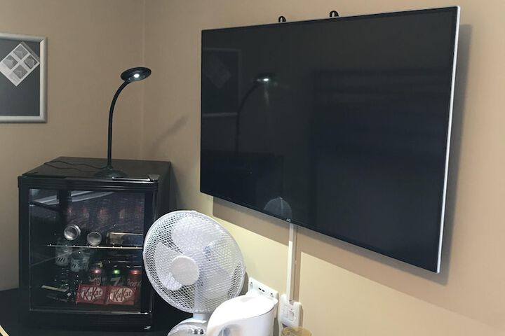 Room 5 of 23