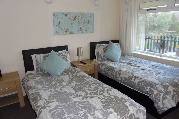 Photo 12