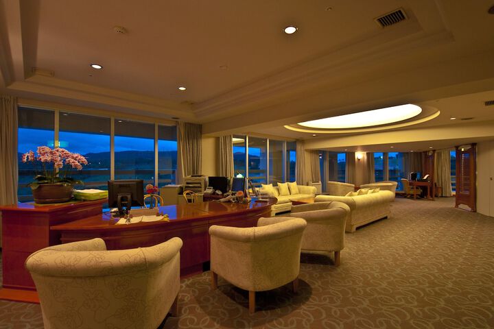 Hotel Interior 7 of 89