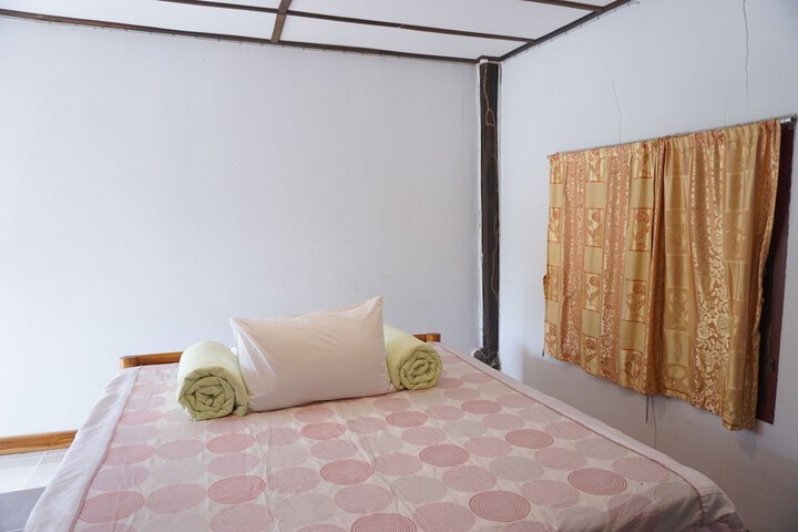 Room 21 of 37