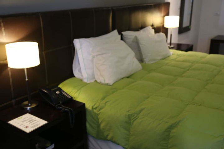 Room 6 of 56
