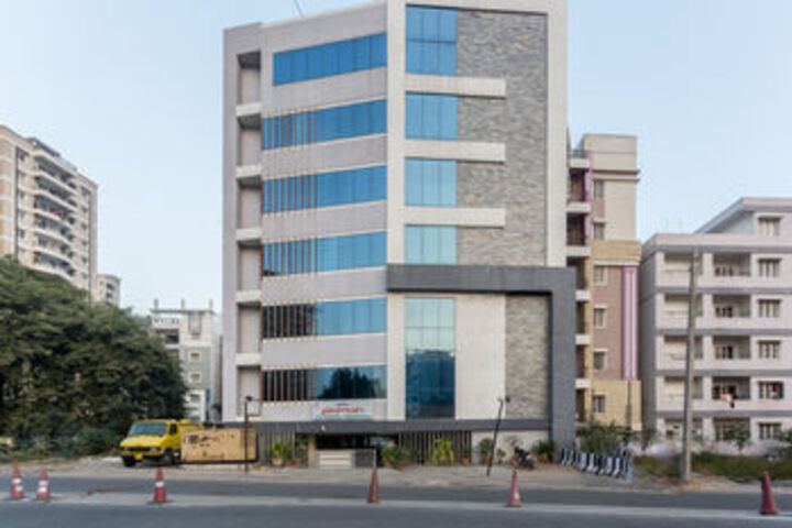 OYO 22279 Flagship Hotel Pavan