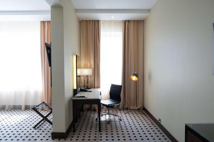 Room 58 of 160