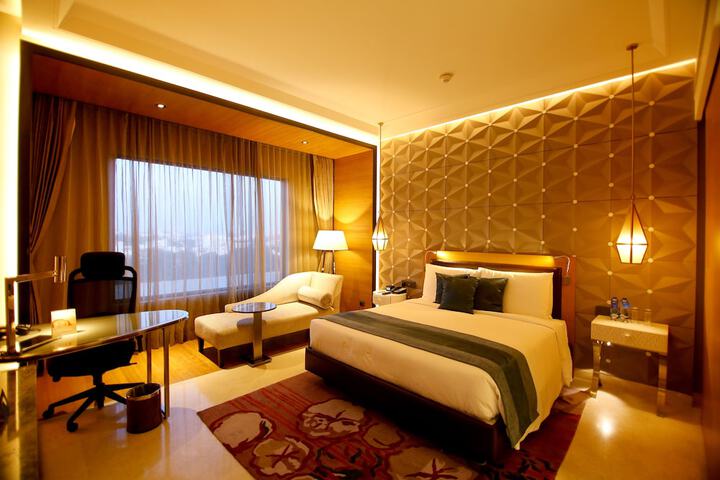 Room 19 of 61