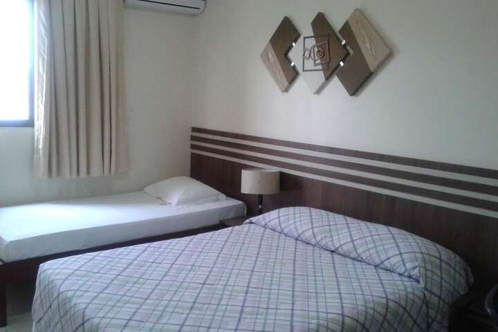 Room 6 of 45