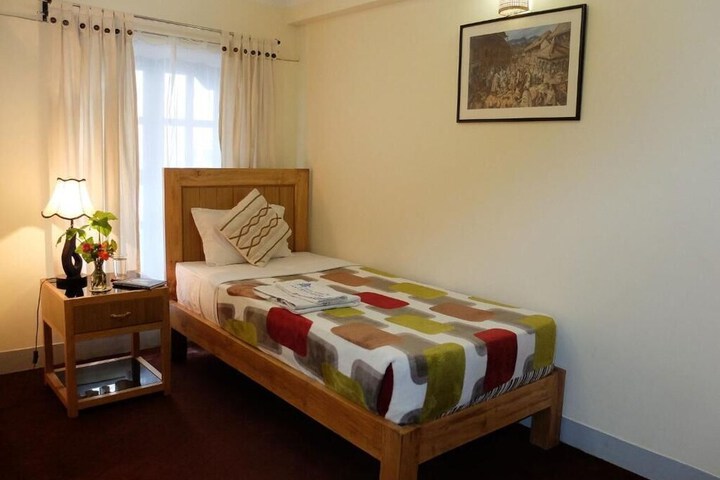 Room 29 of 64