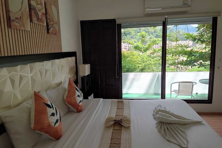 Room 15 of 112