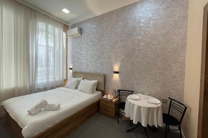 Room 18 of 35