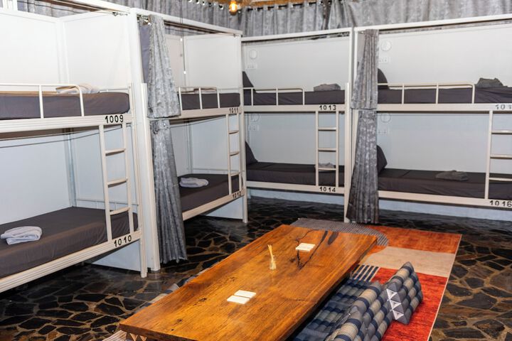 Room 15 of 96