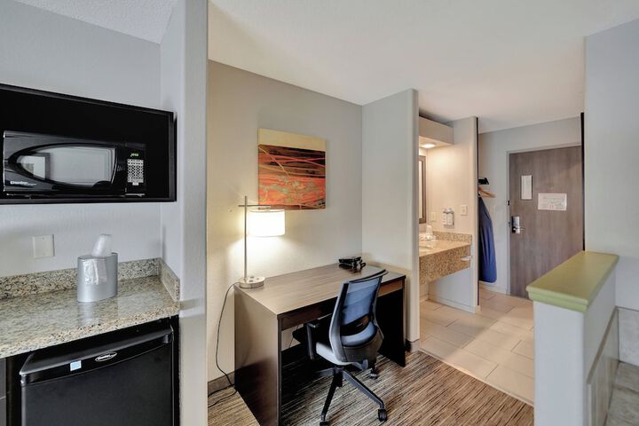 Room amenity