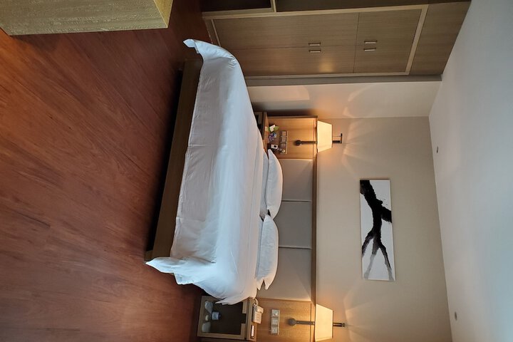 Room 22 of 92