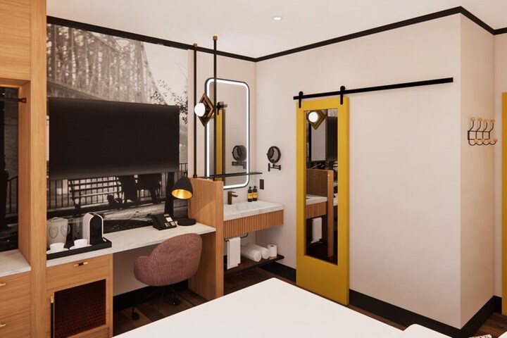 Room 5 of 19