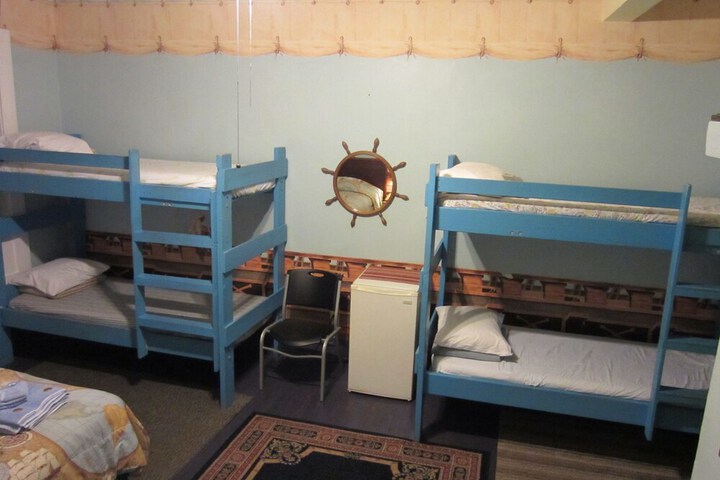 Room 5 of 46
