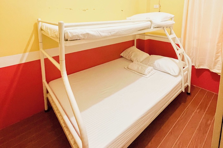 Room 47 of 70