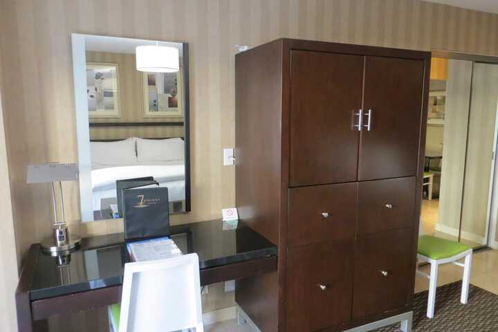 Room 14 of 49