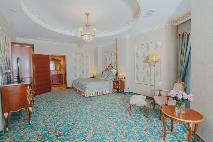 Room 29 of 70