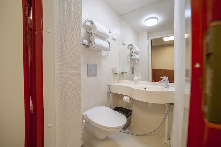 Clean Restrooms