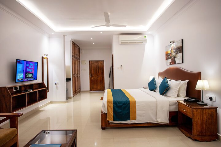 Room 13 of 62