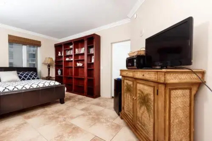Room 3 of 11